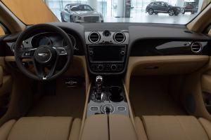 Bentley Bentayga V8 Centenary Specifications 2020 года  (UAE)